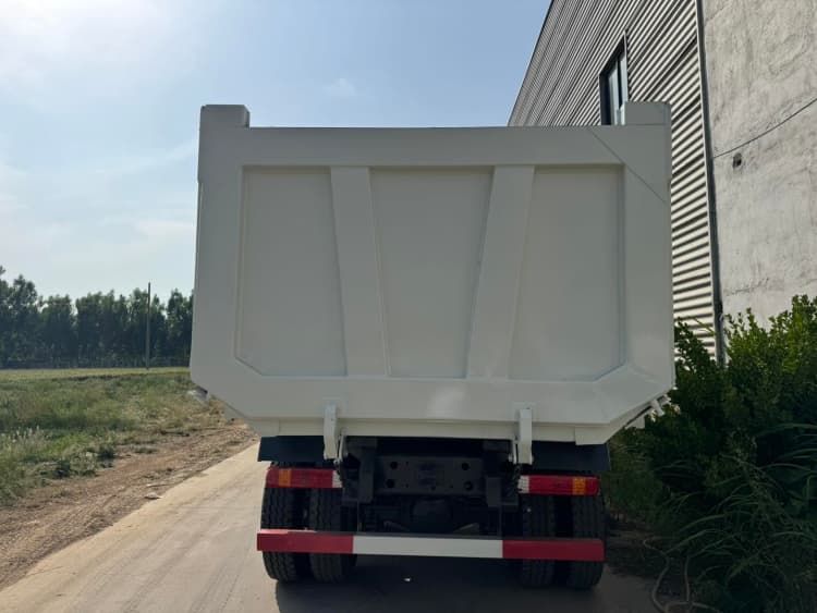 Reman Howo TX 371 Tipper Truck 10 Wheeler 6 Heavy Reman Tipper Howo TX 10 Wheeler Truck for Sale Price