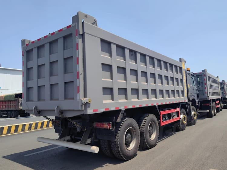 Reman Howo 400 8x4 Tipper Truck 3 Heavy Tippers Reman Sinotruk Howo 400 8x4 Truck for Sale