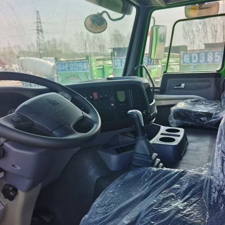 Heavy Reman Howo 8x4 380 Tipper Truck 8 Heavy Reman Tipper Truck Sinotruk Howo 380 8x4 for Sale Price