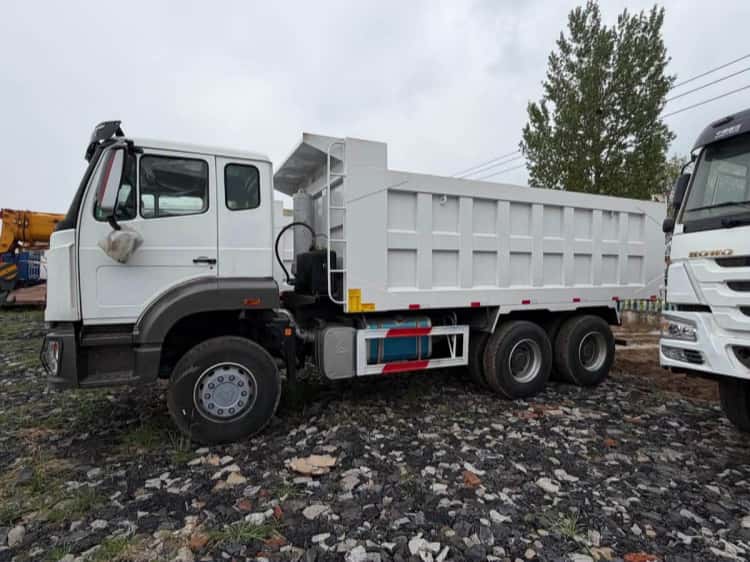 Reman Howo NX 10 Wheeler Dump Truck 4 Chinese Dump Truck Reman Sinotruk Howo NX 10 Wheeler