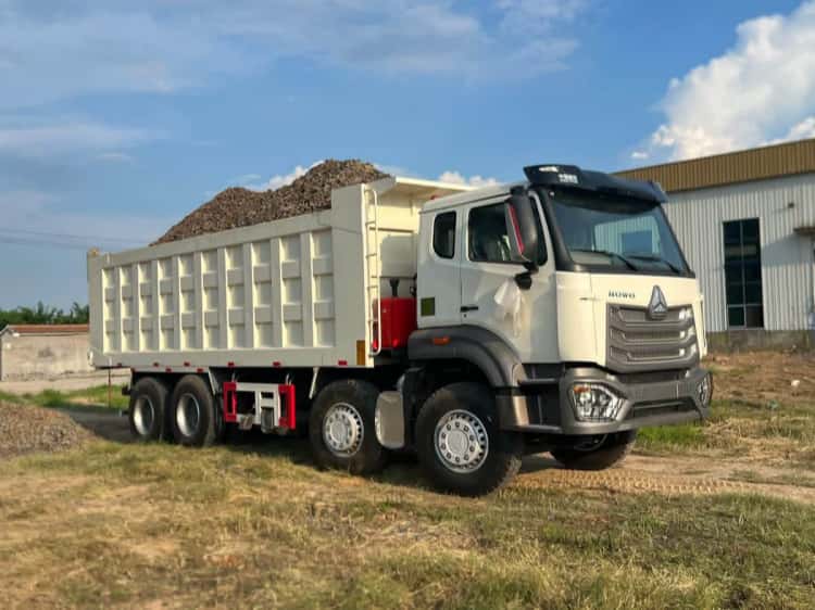 Custom Heavy Tipper Trucks Reman Howo Sinotruk NX 12 Wheel 