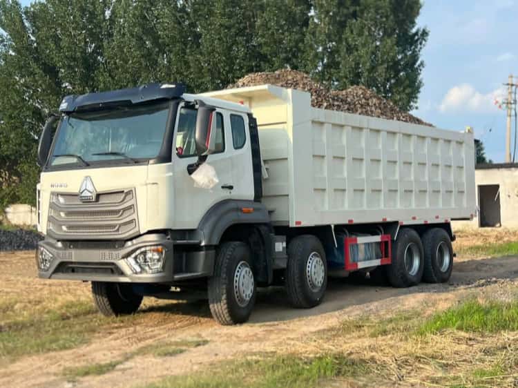 Custom Heavy Tipper Trucks Reman Howo Sinotruk NX 12 Wheel 