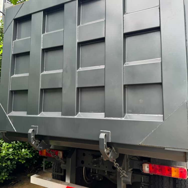 Reman Howo TX 8x4 Tipper Truck 7 China Tippers Reman Howo TX 8x4 Trucks