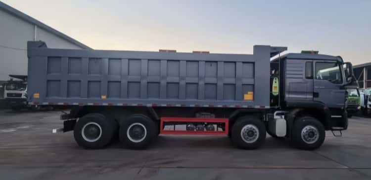 Reman Howo Sinotruk 400 TX 8x4 Dump Truck 4 End Dump Truck Reman Howo Sinotruk 400 TX 8x4 for Sale