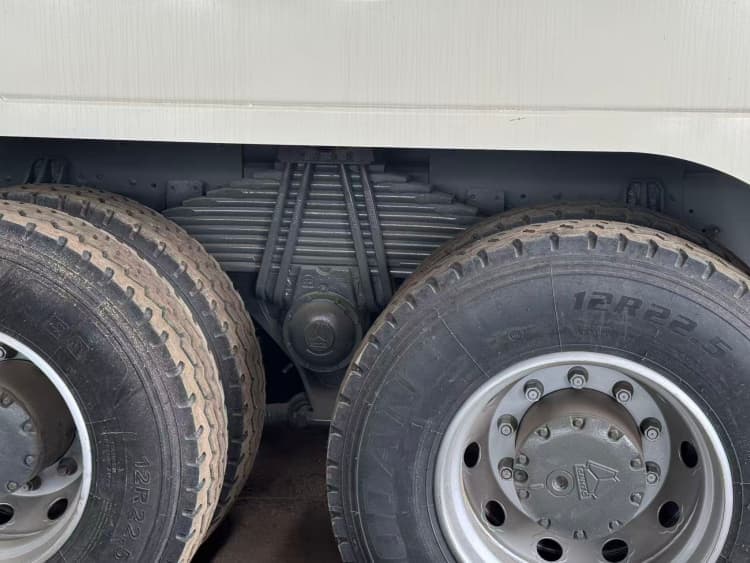 Reman Howo NX 10 Wheeler Dump Truck 7 Reman Sino Howo NX 10 Wheeler Dump Truck for Sale Price