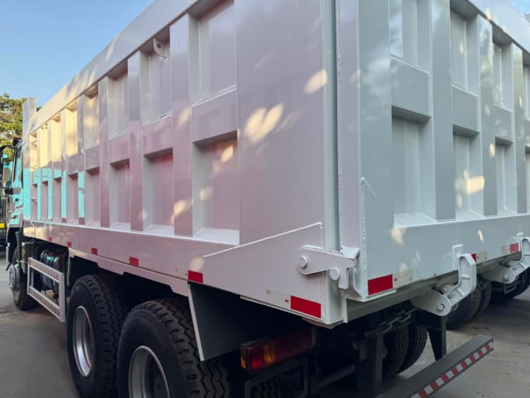 Reman Howo NX 6x4 Tipper Truck 6 Reman Tipper Trucks Howo NX 6x4 for Sale Near Me Price