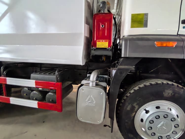 Reman Howo NX 371 6x4 Tipper Truck U Shape 5 Reman Howo Truck Tipper NX 6x4 for Sale Price in China