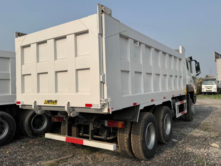 Reman Howo NX 6x4 Dump Truck 4 Sinotruk Dump Truck Reman Howo NX 6x4 Lorry for Sale Price